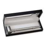 The Screen Queen Pipe - Anodized Aluminum Screenless Hand Pipe - Silver